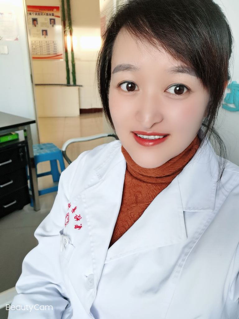 周秀新头像