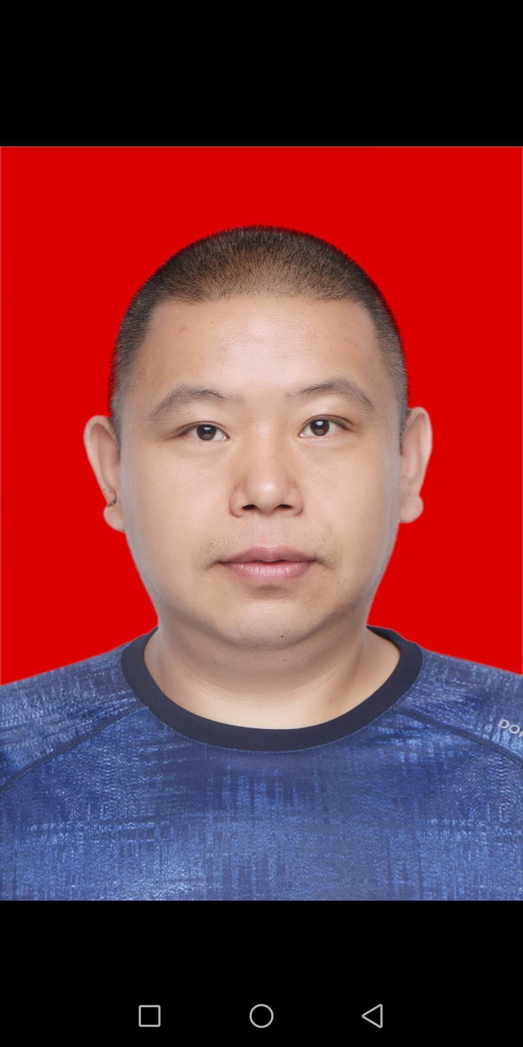肖羽头像