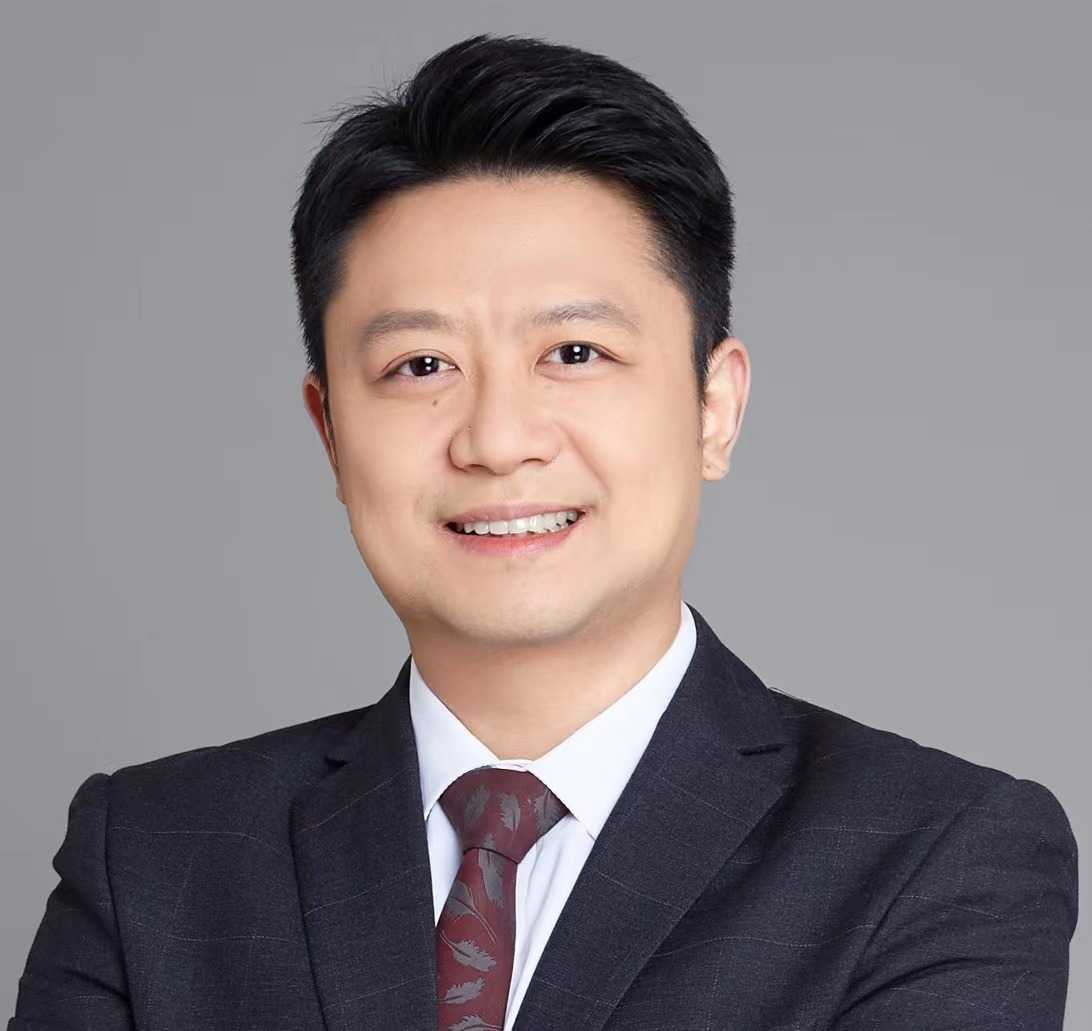 纪超头像
