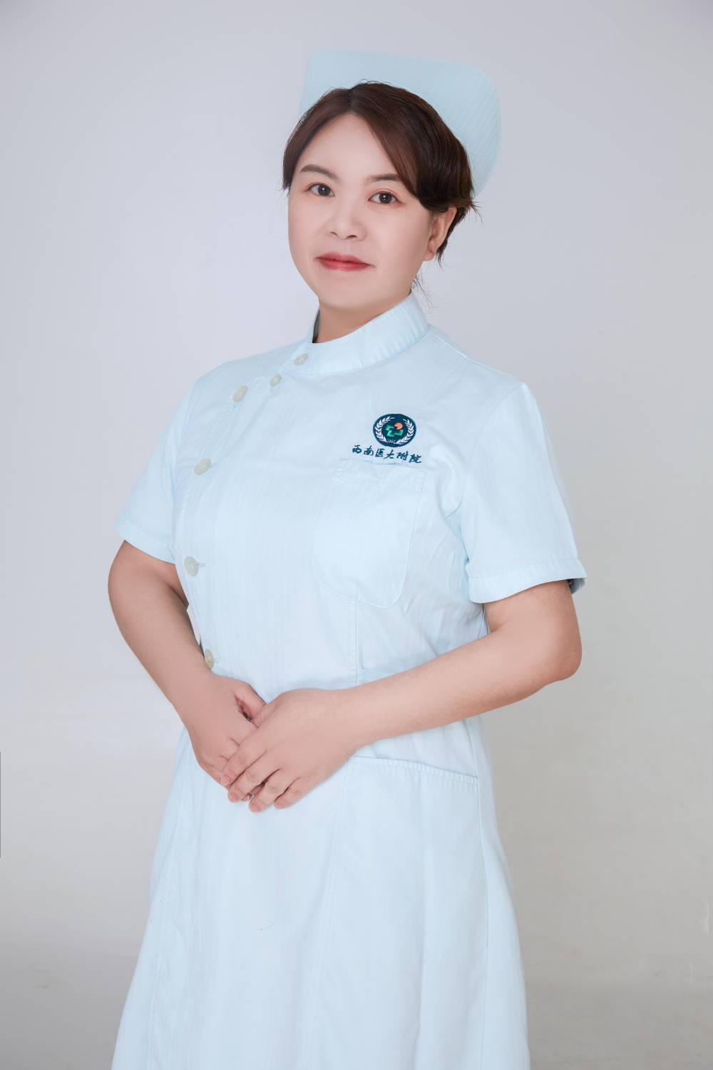张莉头像