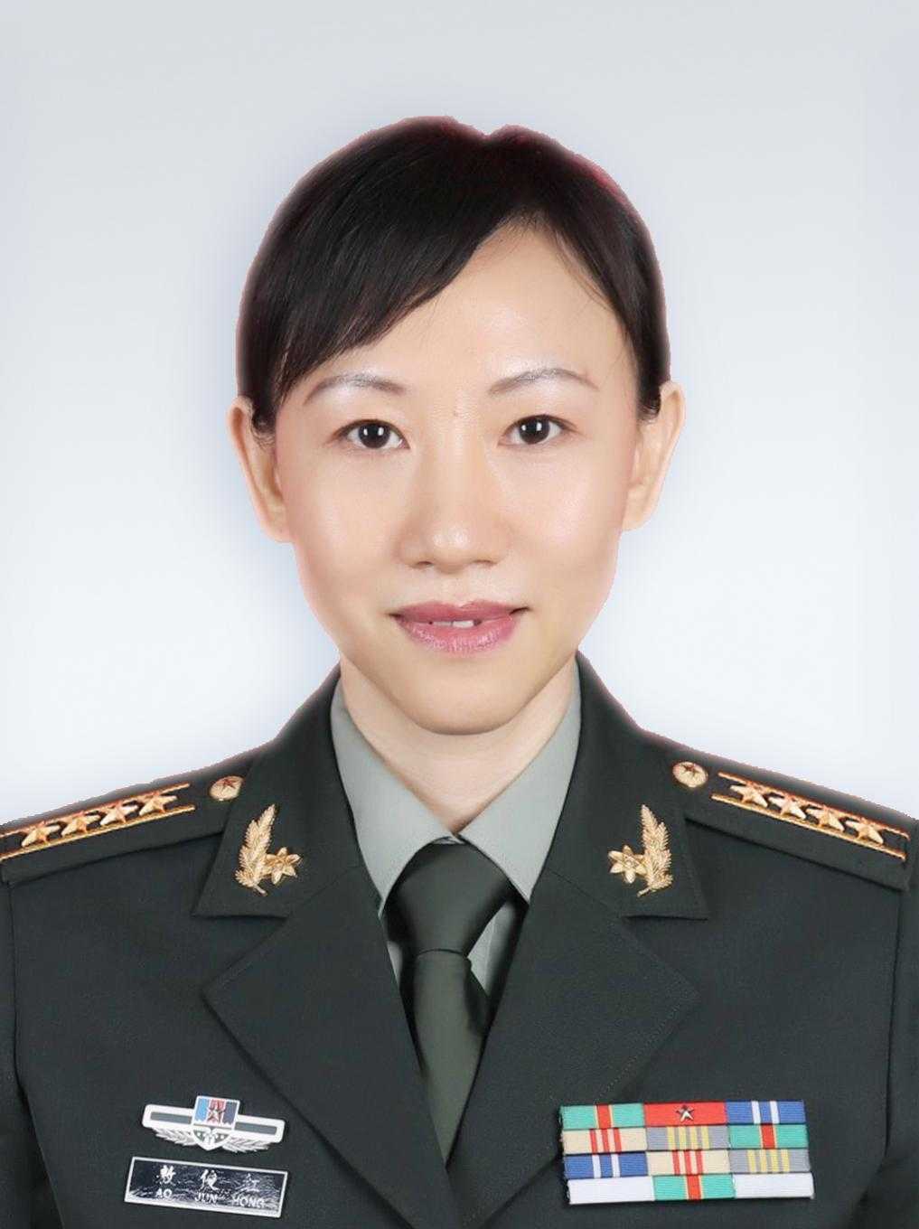 敖俊红头像