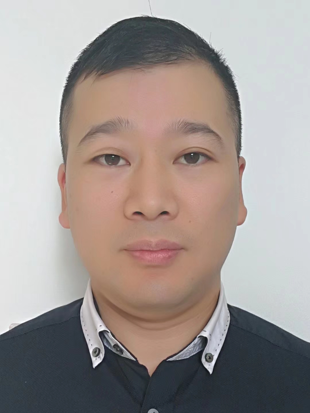 吴加满头像