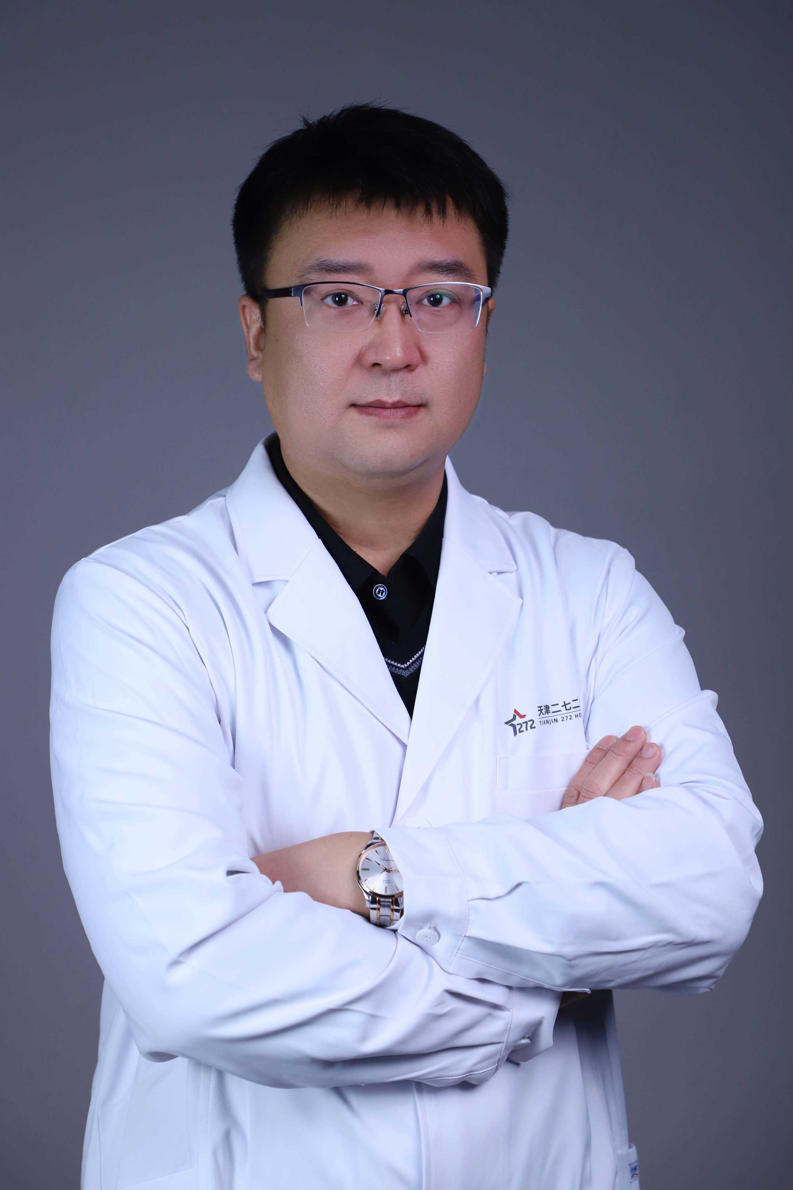 王立超头像