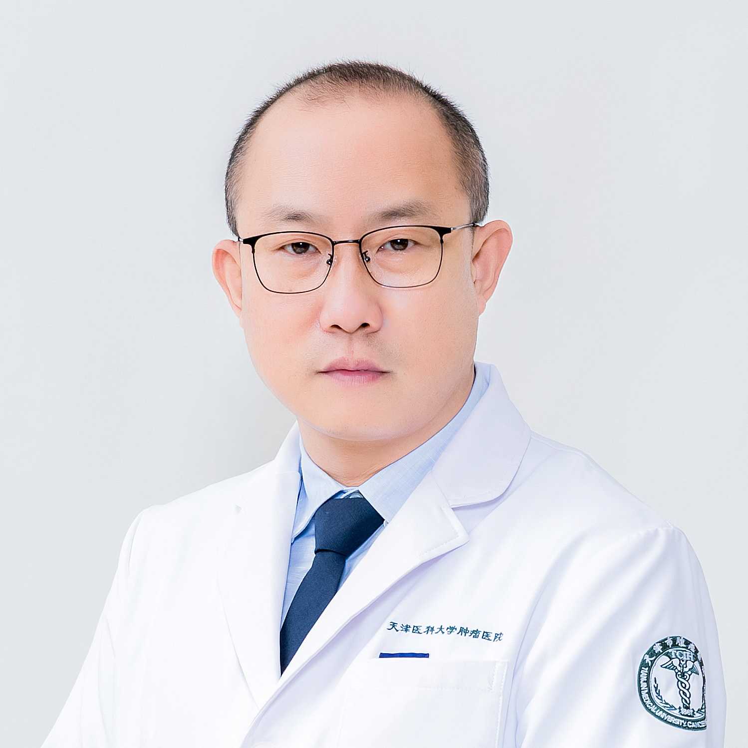 尤健头像