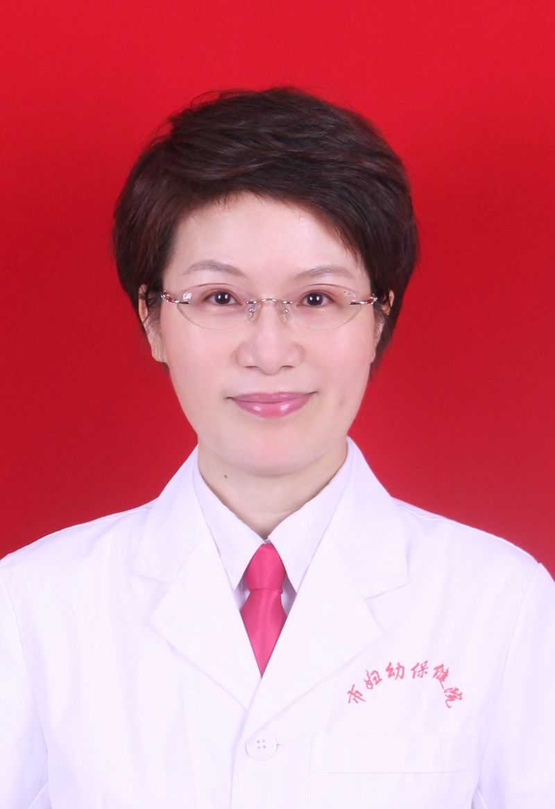 王耕头像