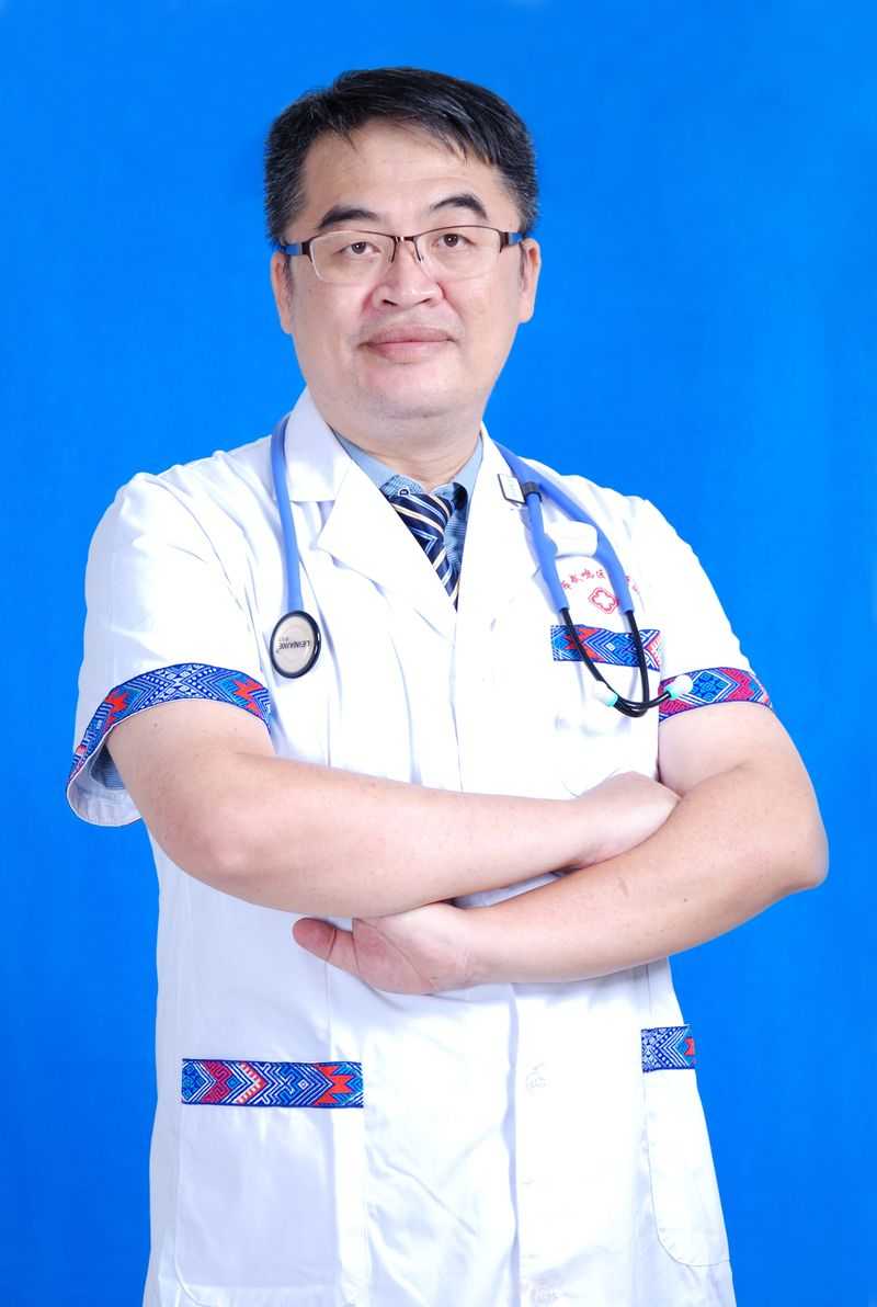 梁振兴头像