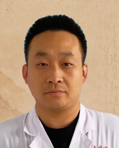 王宝亮头像