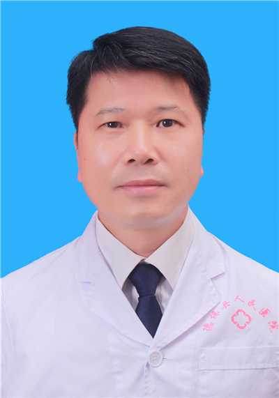 黄立新头像