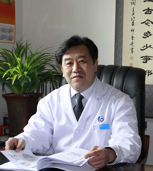 李师头像