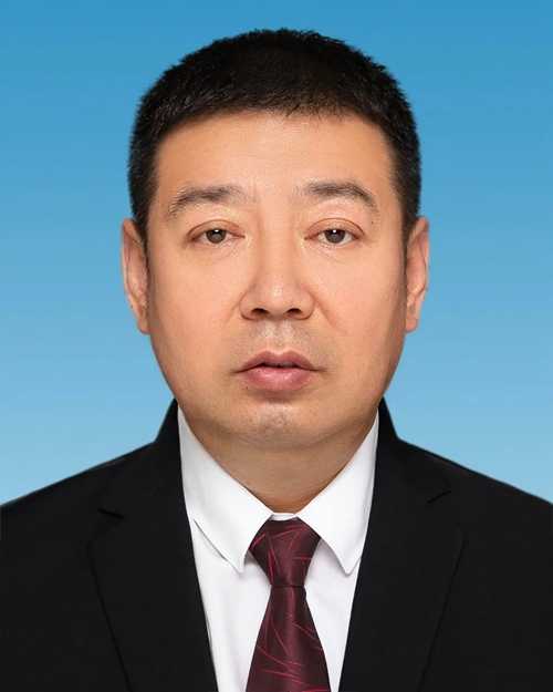 乌 蔚头像