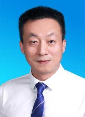 阮俊头像