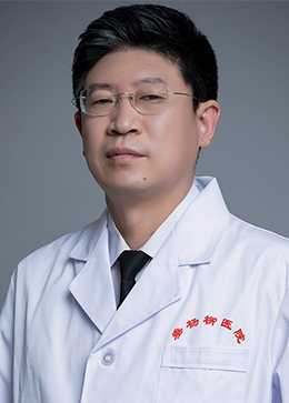 张锟头像