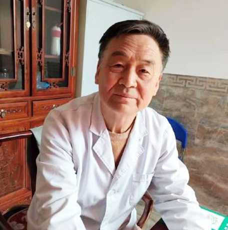 隗合作头像