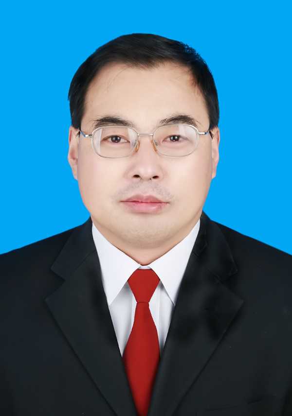 李中华头像