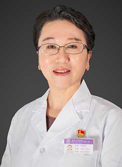 许彤丽头像