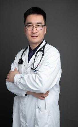 郑文成头像