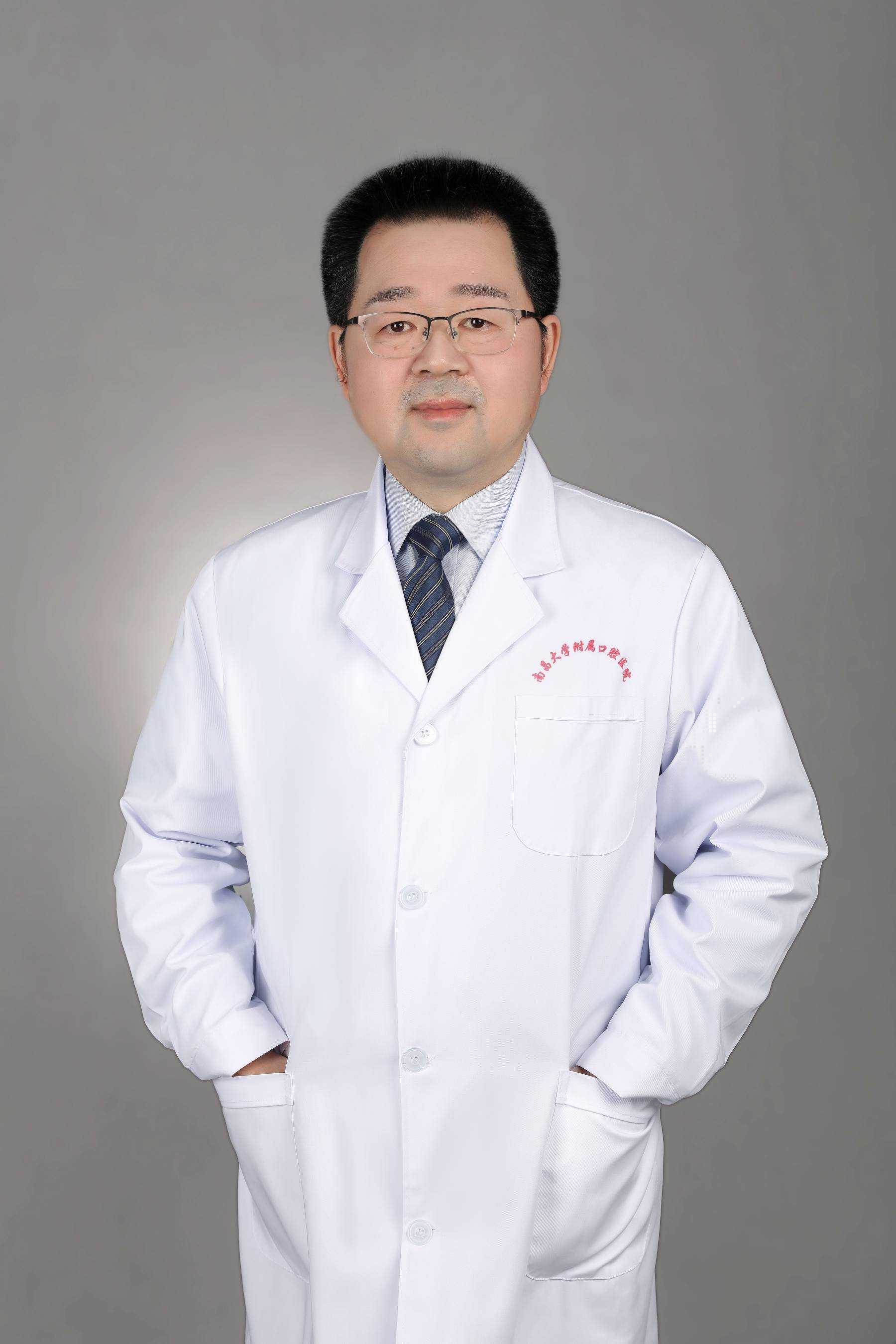 杨健头像