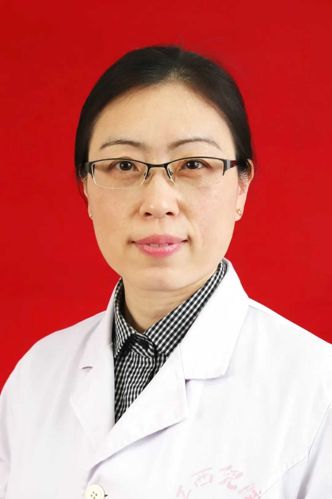 陈丽萍头像