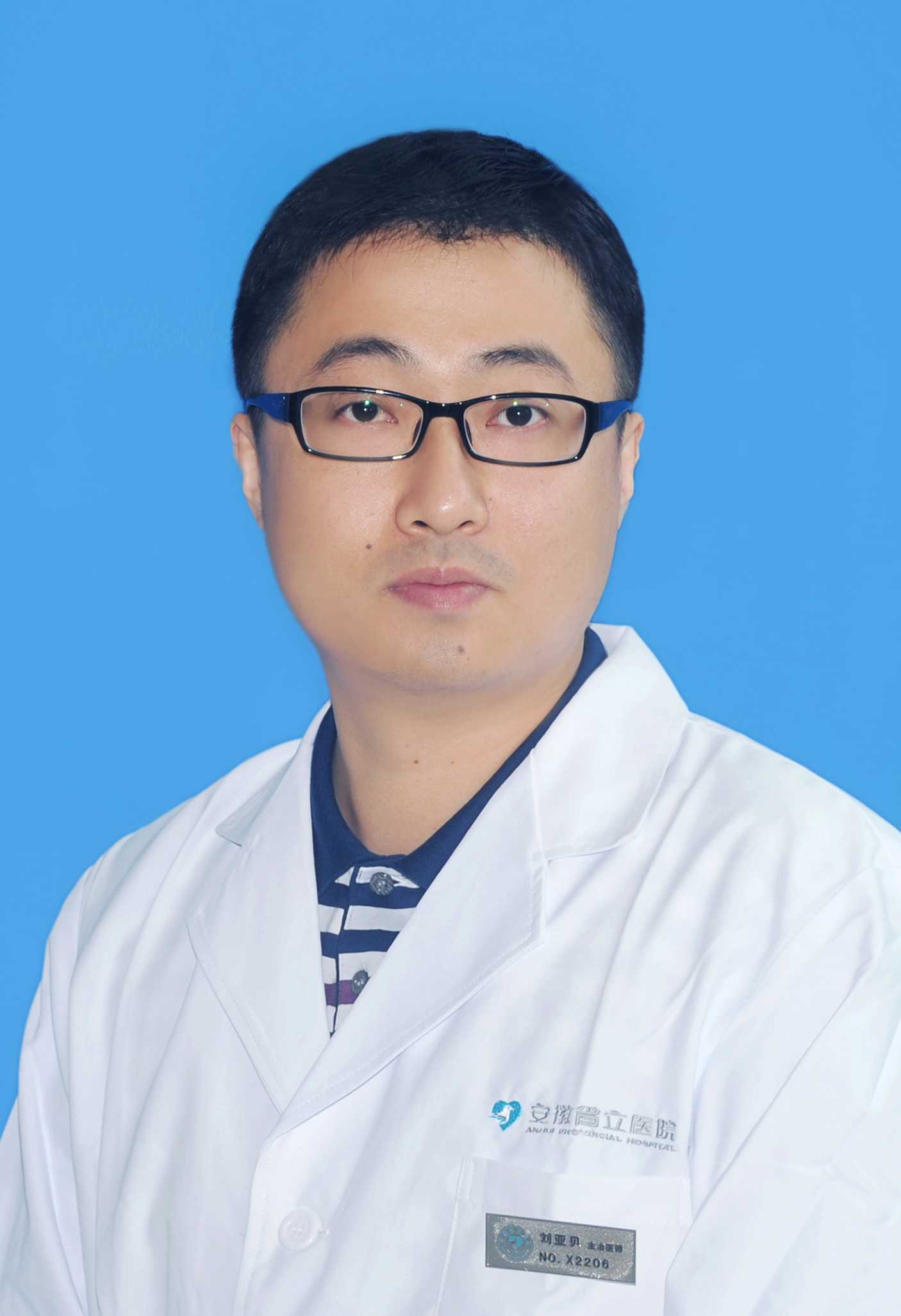 刘亚贝头像
