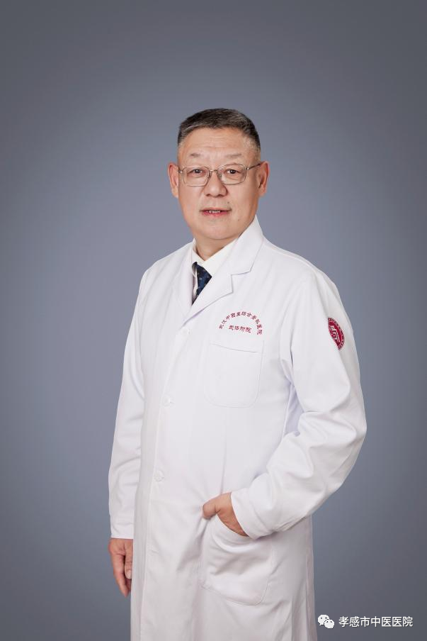 李莹头像