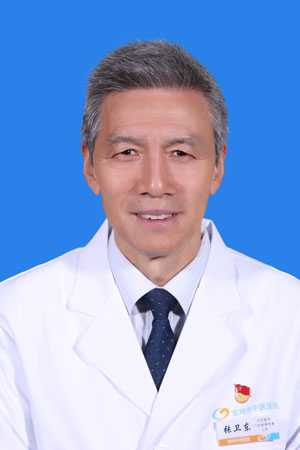 张卫东头像
