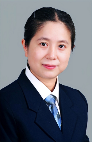 曾亚头像