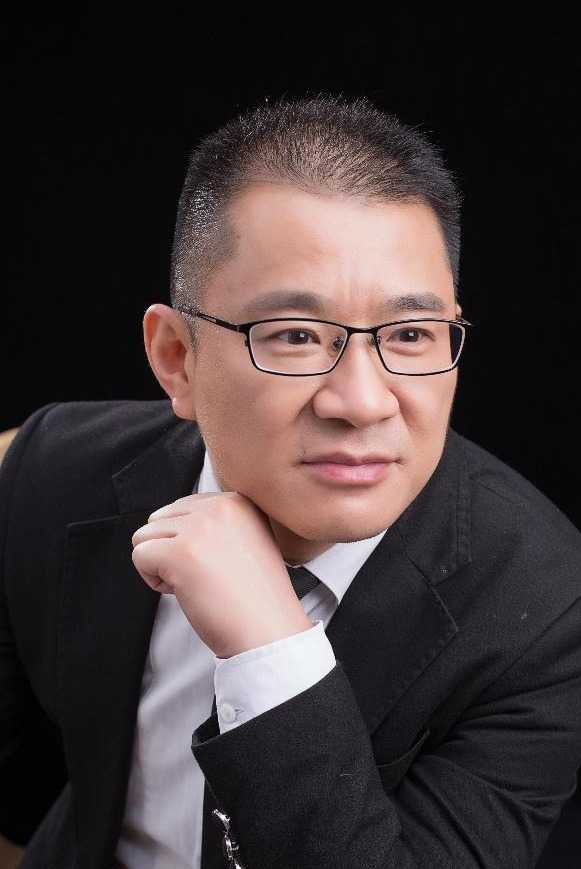 阮中宝头像