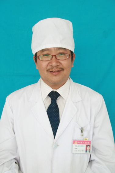 和昀春头像