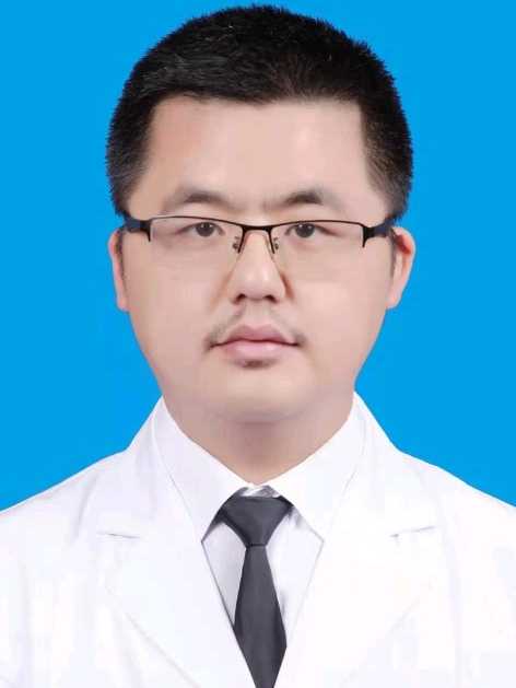 李吉新头像