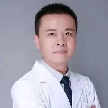 周燚头像